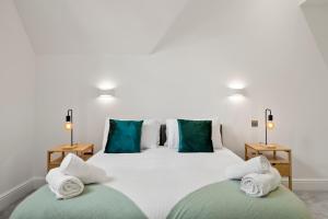 Spacious 3bd l Family Home