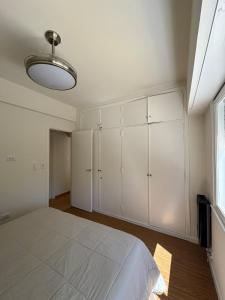 Playa grande departamento a una cuadra del mar