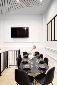 Duplex Prestige avec Billard et Baignoire