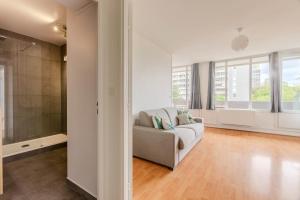 Studio with balcony near Paris