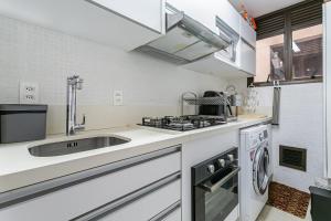 500m da praia de Jurerê | Wi-Fi 300MB #JA41