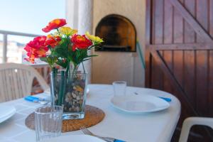 WELCS APARTAMENTO 299 EMP con piscina comunitaria