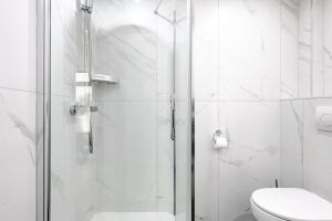 Charming Duplex Apartment with AC near Picpus