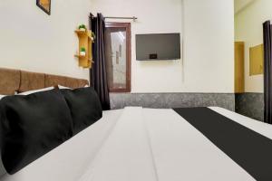Hotel O Second Home Residency