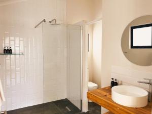 3 Pepper Studio - by African Perfection