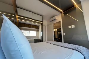 Apto completo ao lado Shopping Aurora