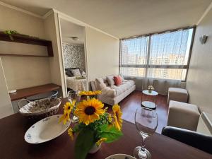 Departamento para 3 personas Metro Moneda Santiago