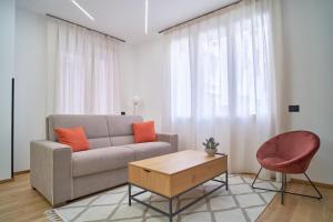 Eschilo - Cairoli Apartments