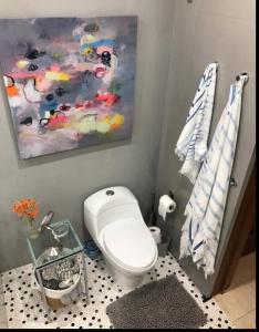 Luxury Beachfront Condo Pool Concierge