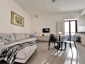 Superior Apartment - Il Borgo - Private Garage