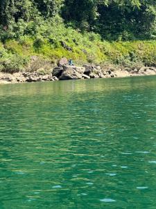 Songki Adventure Campsites umngot River Dawki