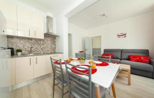 Oliveira Historic Apartment