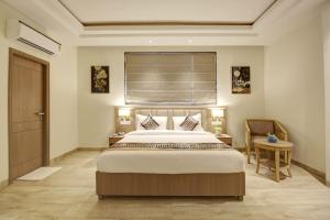 Hotel King Near Delhi International Airport