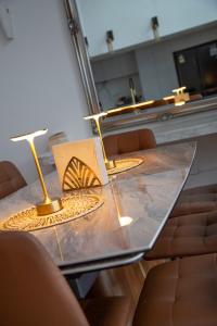 Luxury Penthouse in CBD 4 Bed - 4 Bath