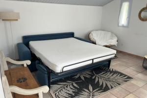 Pretty house in a quiet area 100m from the beach