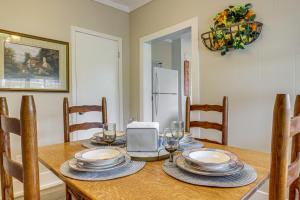 Boat, Fish and Relax Home Near Lake Cherokee