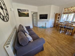 The Tea House - A Stones Throw from Beach