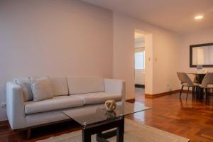 Charming 3BR Apartment in Miraflores
