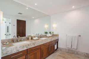 Luxury Golf Course Villa Punta Mita