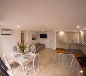 Fenix, Apartamento En Coveñas, Primer piso, 103