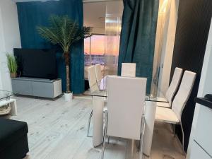 Jsh BENIDORM APARTMENT PRIMERA LINEA