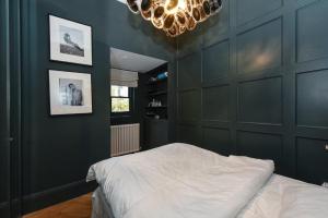 Modern Notting Hill Retreat by the Station