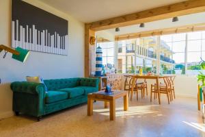 El Faro Denia Puerto Primera línea de Playa