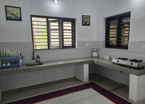 Thiruthi Homestay