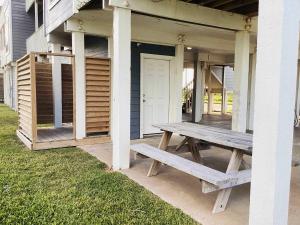 Saltwater Solace For 8