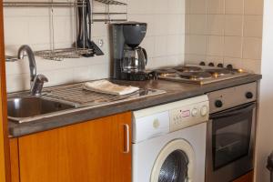 A11 - MarinaPark Hill Beach Apartment