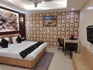 Hotel The Indian Caste Near IGI Delhi