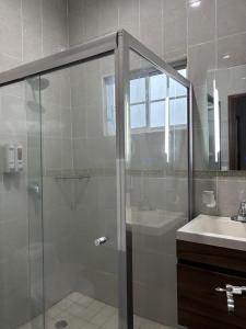 Large house near Plaza Forjadores-Pet friendly