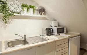 Olive Tree Street 1 Bed Flat