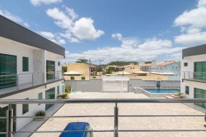 Apto 3 Quartos em Cond. c Piscina CSV0006