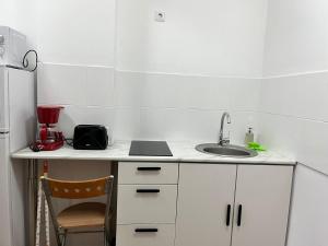 GreenHill Escape Loft – Central Near Train Station
