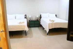 House for 10 people with Bungalow in the center