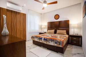 Penthouse 1BR + Rooftop Paradise | Romantic Zone