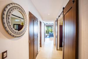 Workspace, Mini-Bar and Rooftop Pool, 2BR Retreat