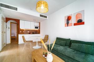 TrendyHomes Laguna Beach