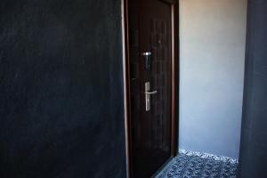 Penthouse with Glass Floor and Volcano View