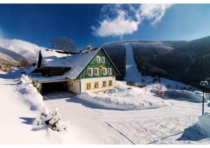 Pension Slunečnice & Panorama Restaurant Farma