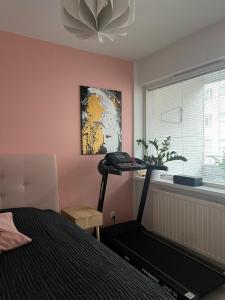 Modern one-bedroom apartment, perfect for a business or leisure