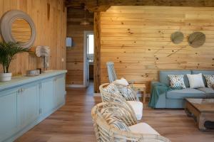 Villa Escondida - Solo Familias