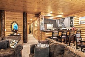 Walk to Ski Slopes Trails Cozy 2-Bedroom Recently Renovated Condo with Pool Hot Tub BBQ and AC BBL-351B by KBM Resorts