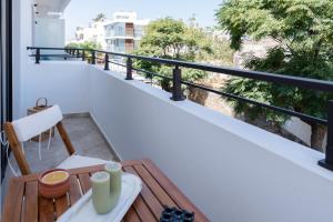 Paizan Homes - Kos Central Stay