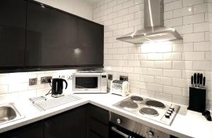 3 Person Apartment with Priv Entrance and Carpark