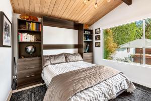 Hillside Luxury MidCentury Modern Spa Retreat View