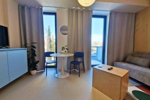 Super apartmán - self check in, free private parking, balcony