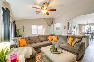 San Tan Valley Home Near Hospitals and Hiking!