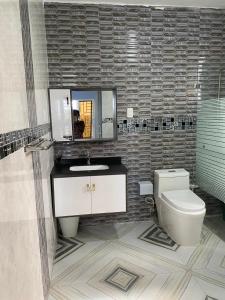 Ameriwest Guest House